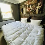 Hotel Iq 2*