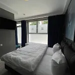 Hotel Iq 2*